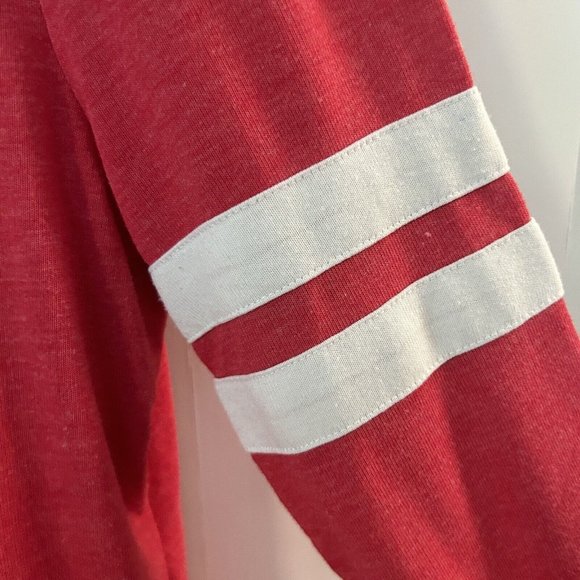 Jerry Leigh Size Large Junior "BLESSED" Jersey Shirt Red Long Sleeve V-Neck - Picture 4 of 8